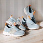 Fly-Strick-Sneaker Staubblau