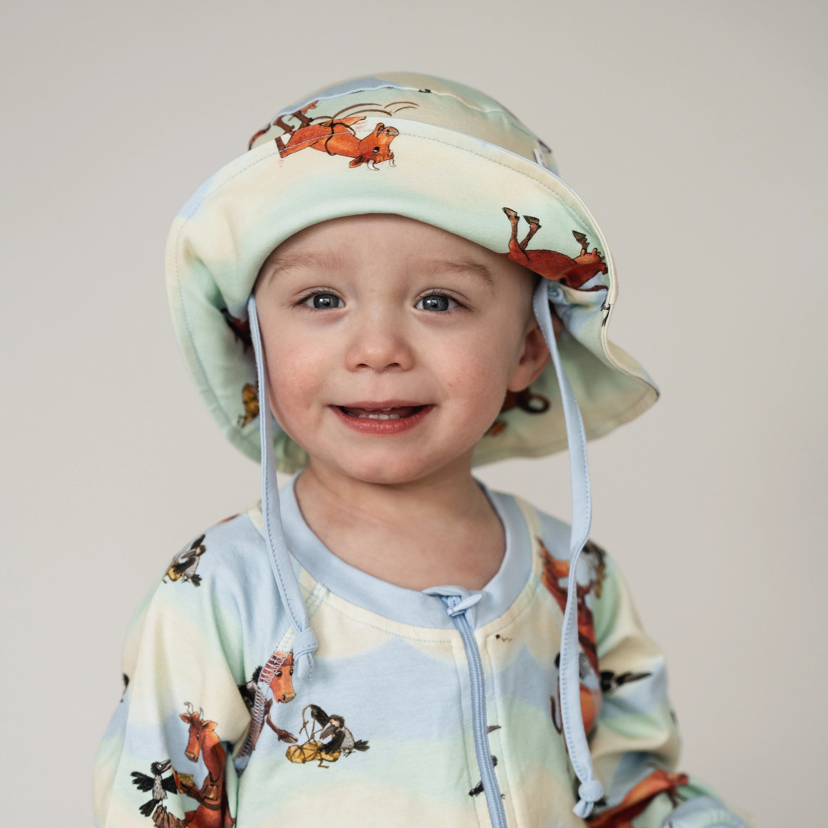 Solhatt Mamma Mu og Kråkan Pastell