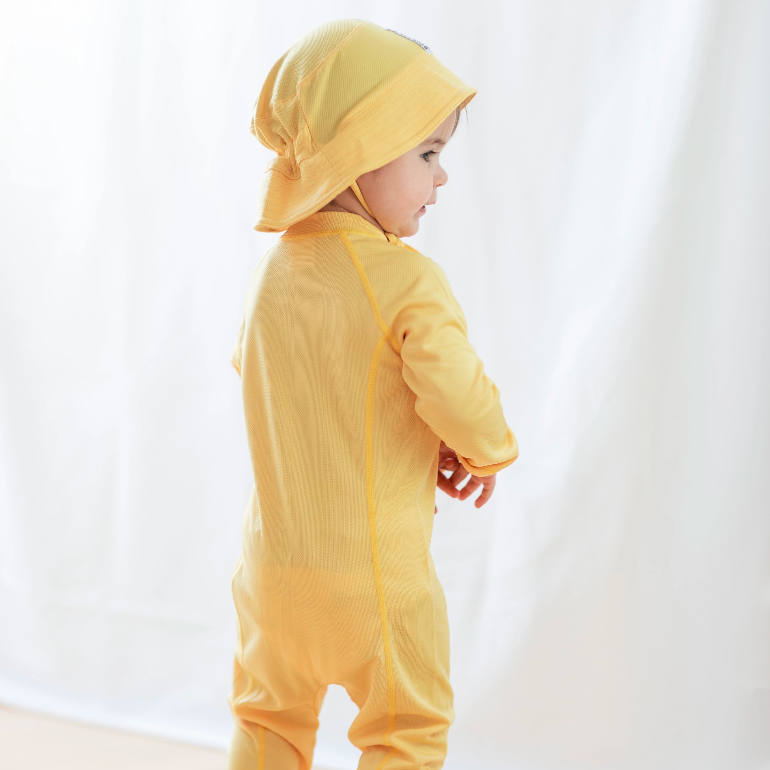 UV - Suit Yellow