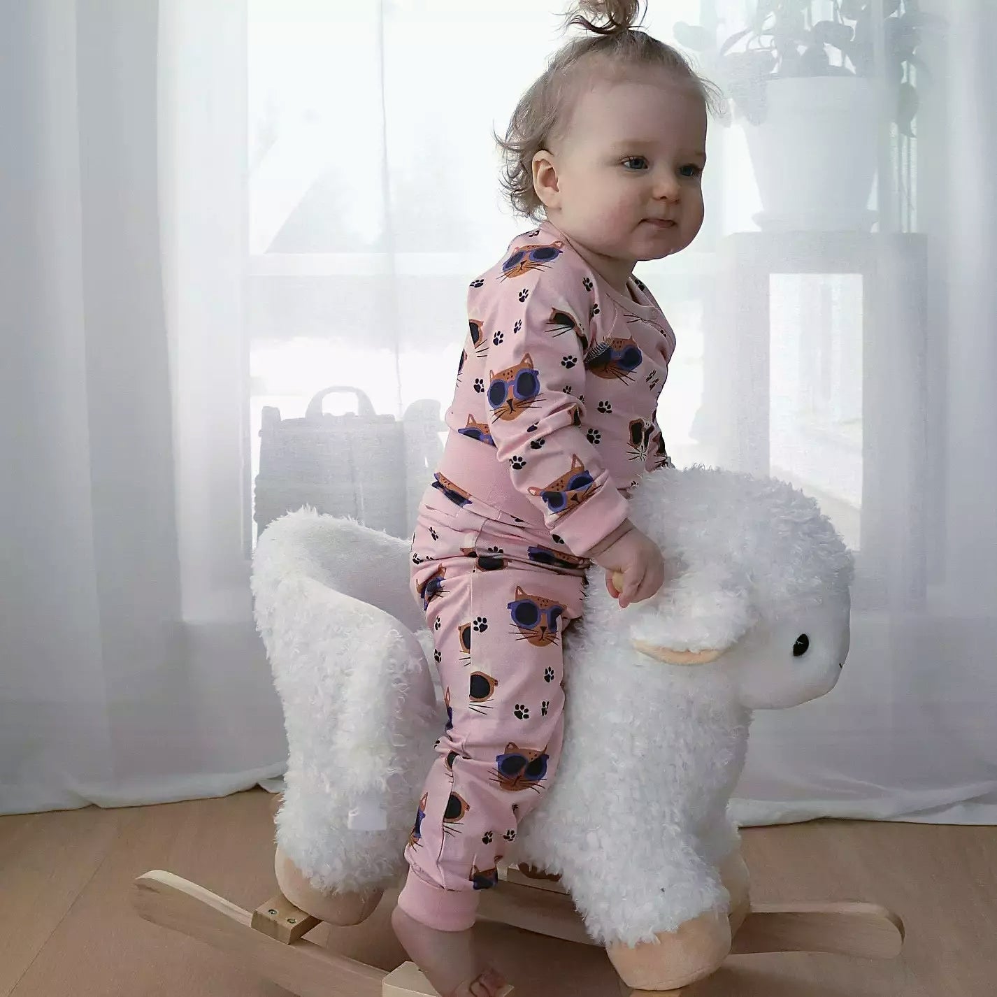 Babybukser Bambus Cool Cats rosa