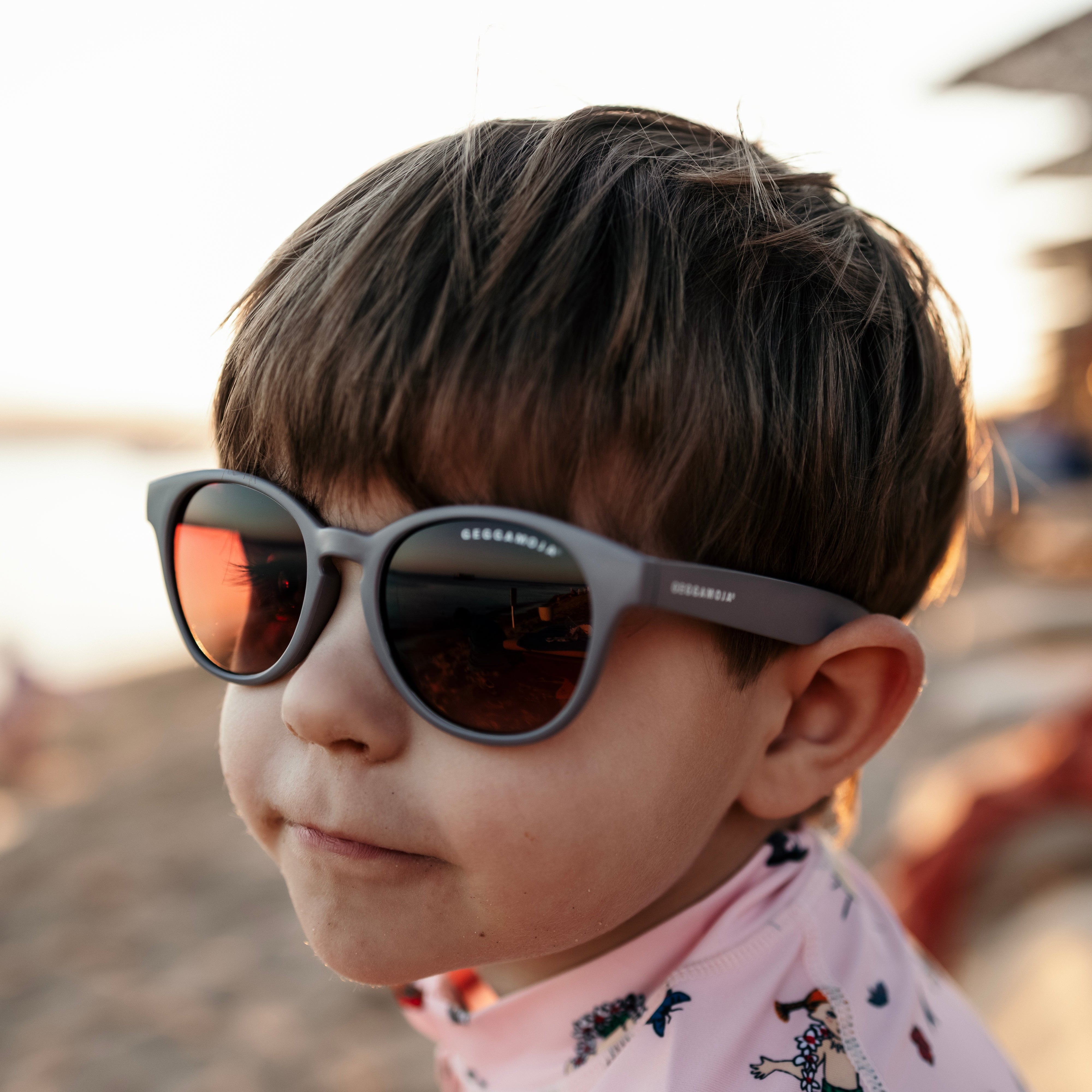 Guide: Solglasögon för barn & bebisar