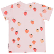 Rosa kortärmad t-shirt i bambu med jordgubbsmönster från Geggamoja, sedd bakifrån.