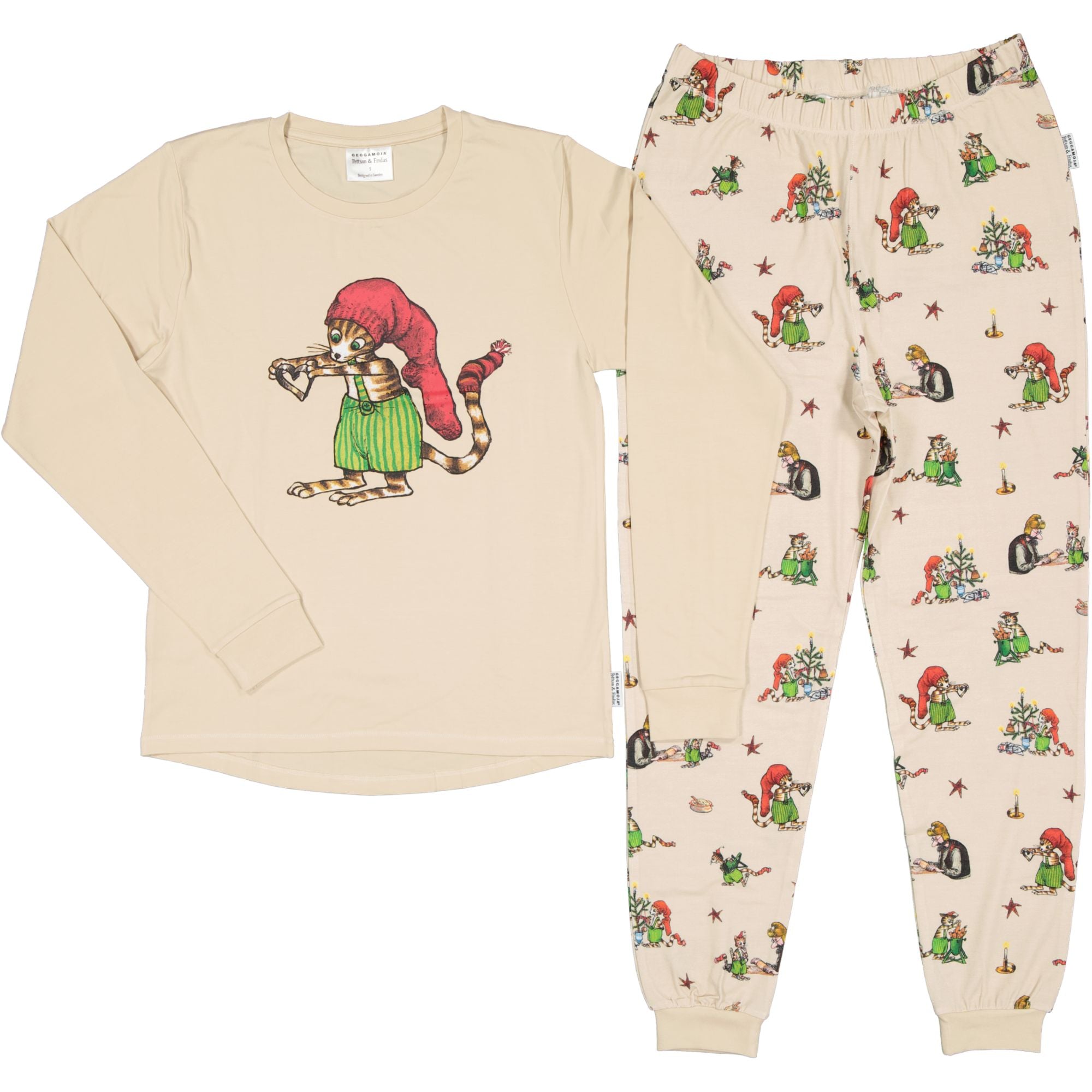 Beige two-piece adult pajamas in a soft bamboo blend with a Pettson and Findus motif from Geggamoja.