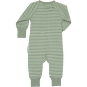 Grönrandig pyjamas i ekologisk bomull sett bakifrån från Geggamoja.