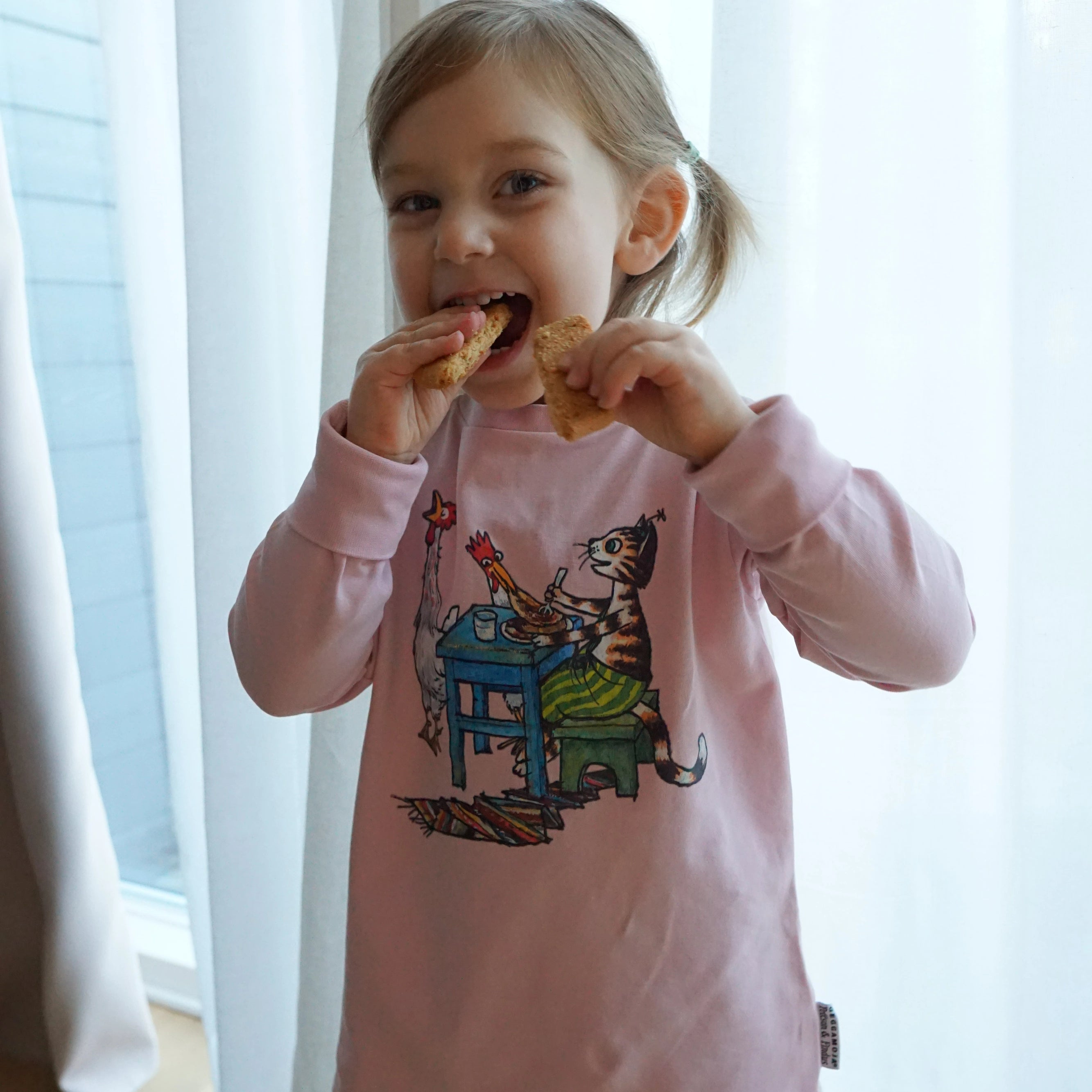 Tröja Pettson och Findus Rosa