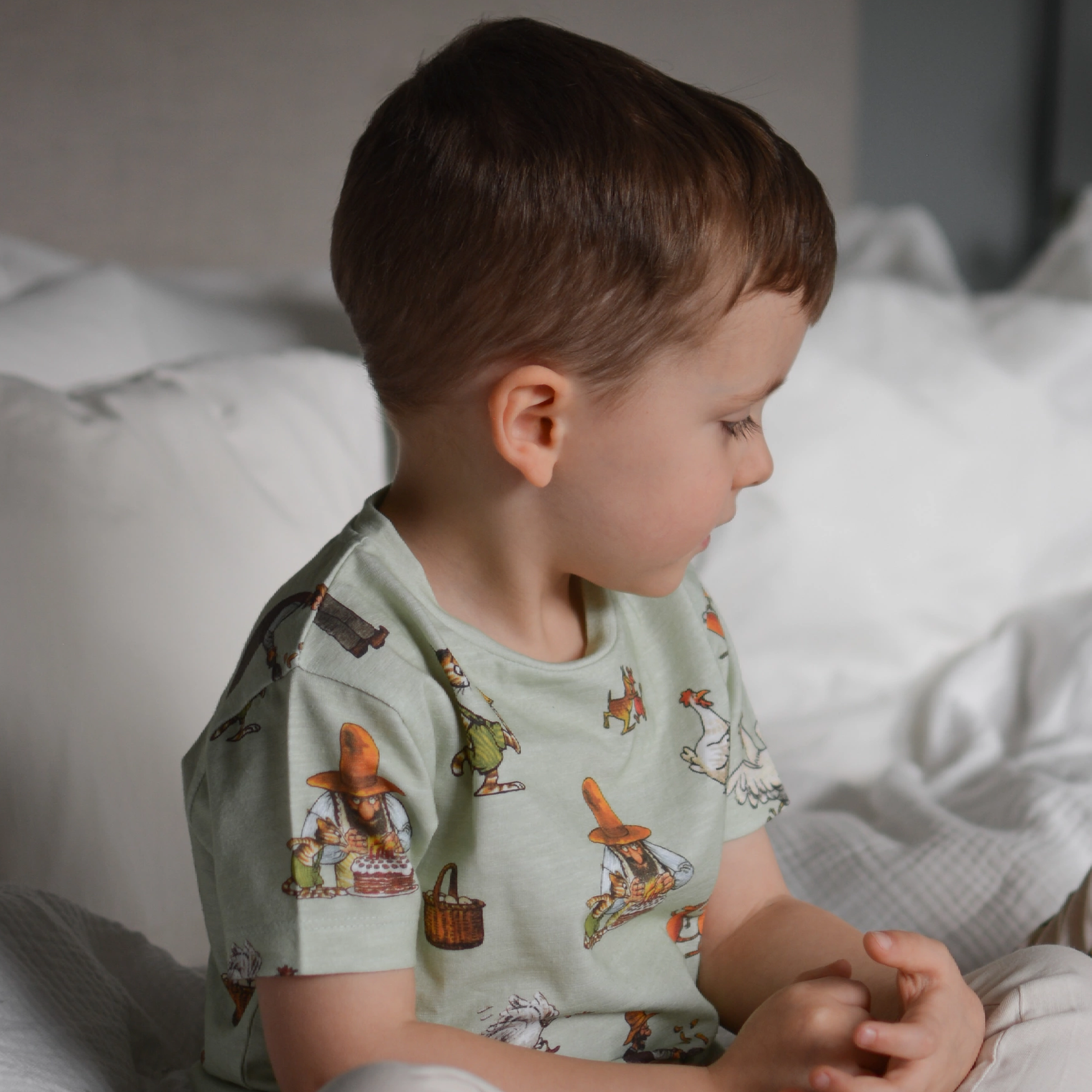 T-Shirt Pettersson und Findus Grün