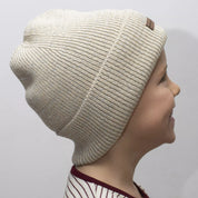 Knitted reflective hat Beige