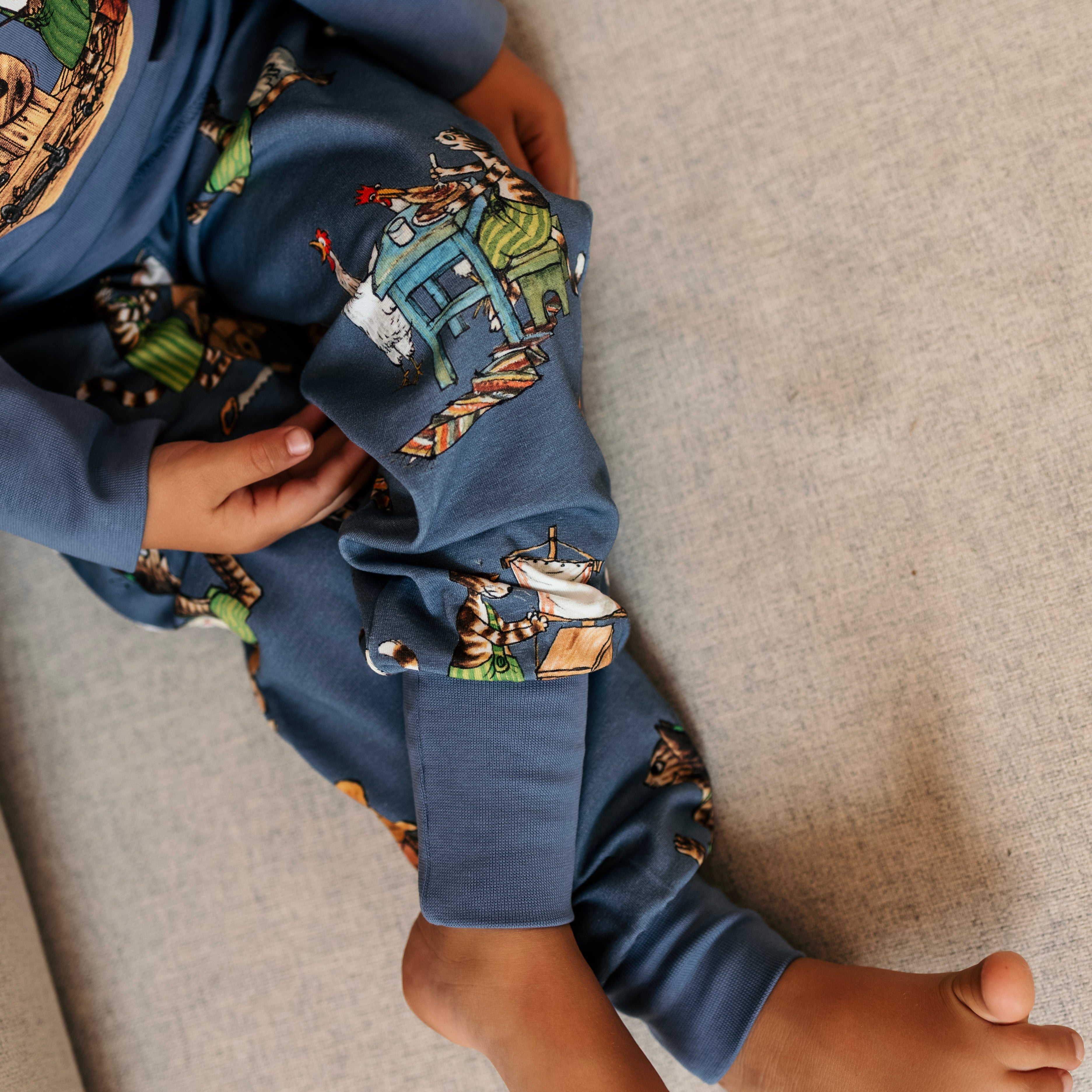 Pyjamas tvådelad Pettson och Findus Blå