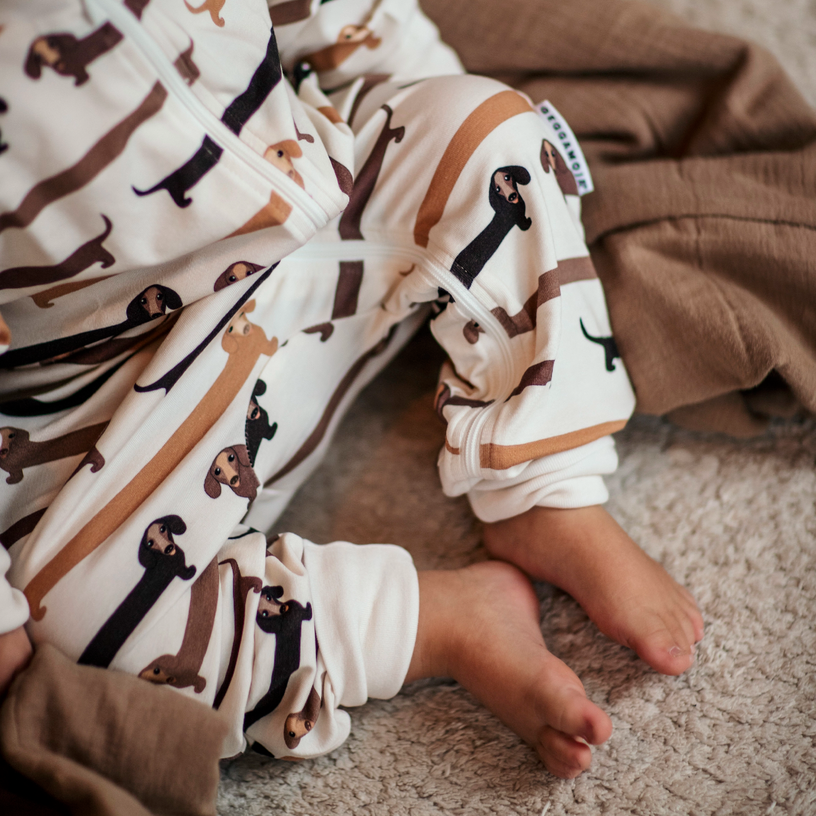 Baby onesies without online feet