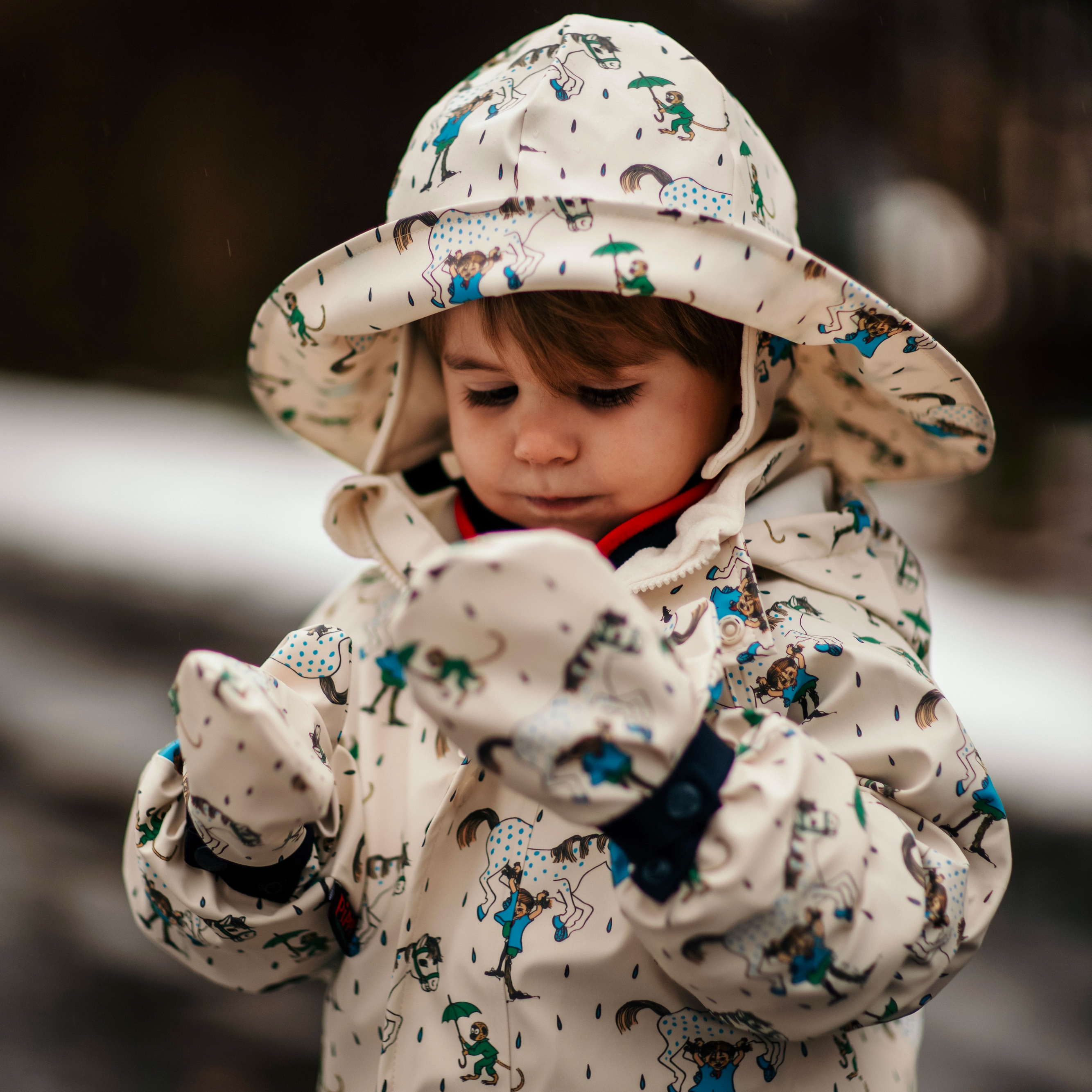 Pippi Langstrumpf Rain mitten Beige